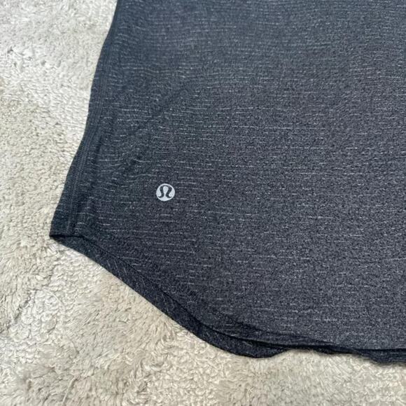Lululemon Run Away Tee - Picture 4 of 8
